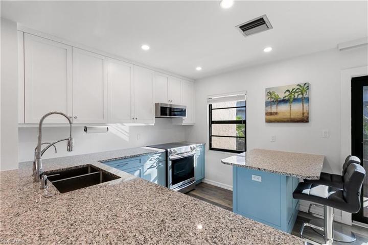 Beautiful focal point kitchen