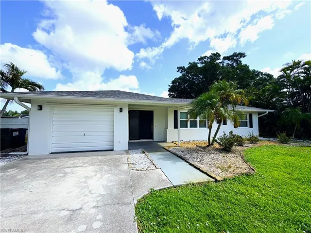 1637 S Mayfair Rd, Fort Myers, Florida 33919