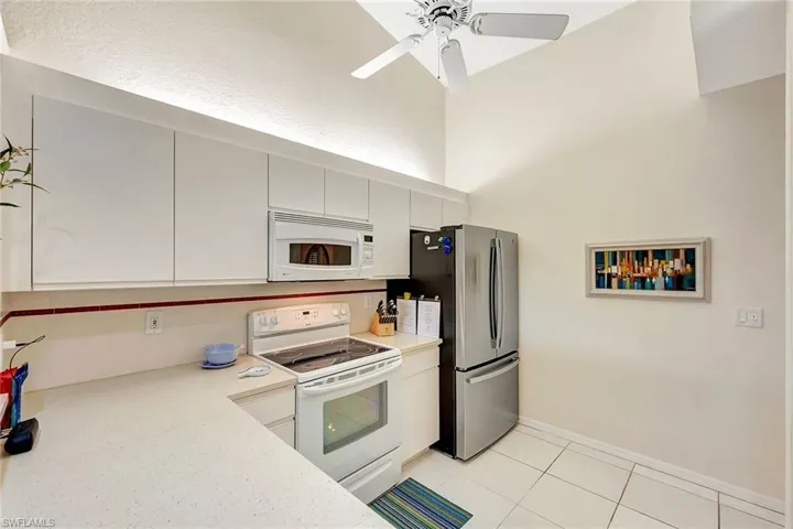 7654  Pebble Creek  CIR, Naples, FL 34108