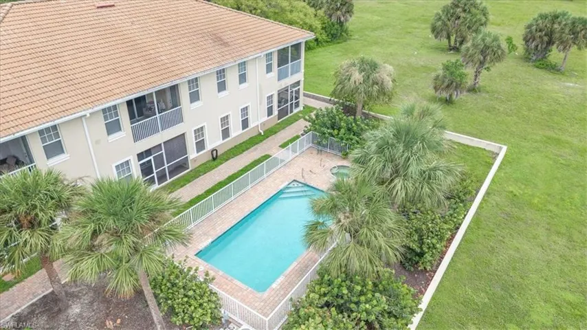 16572 San Edmundo Rd 111, Punta Gorda, Florida 33955