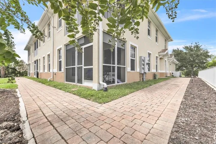 16572 San Edmundo Rd 111, Punta Gorda, Florida 33955
