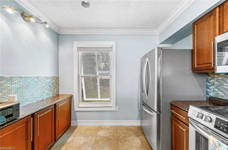 25486 Cockleshell Dr 806, Bonita Springs, Florida 34135