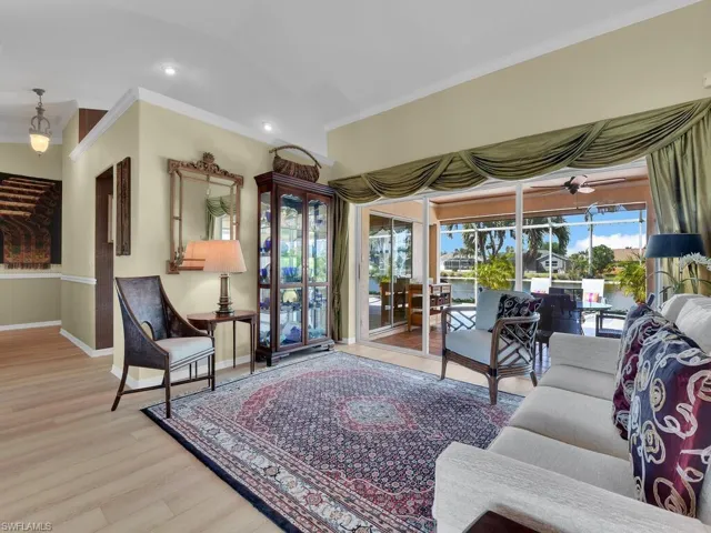 Living & Family Room Layout