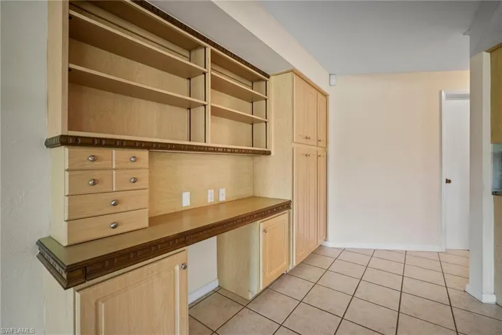 1593  Tredegar  DR, Fort Myers, FL 33919
