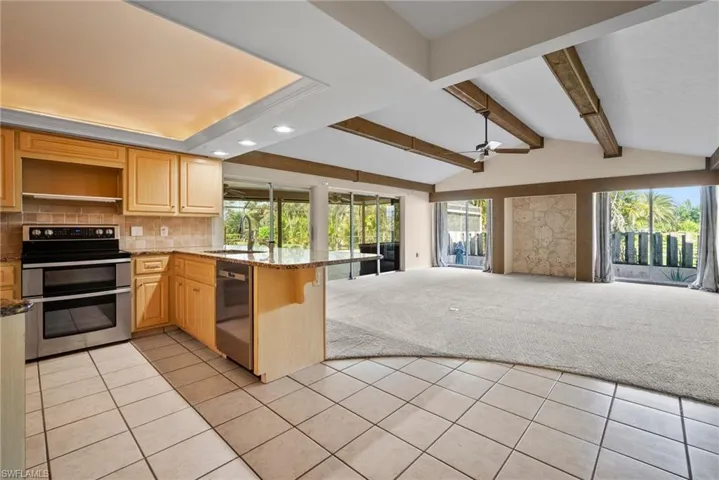 1593  Tredegar  DR, Fort Myers, FL 33919