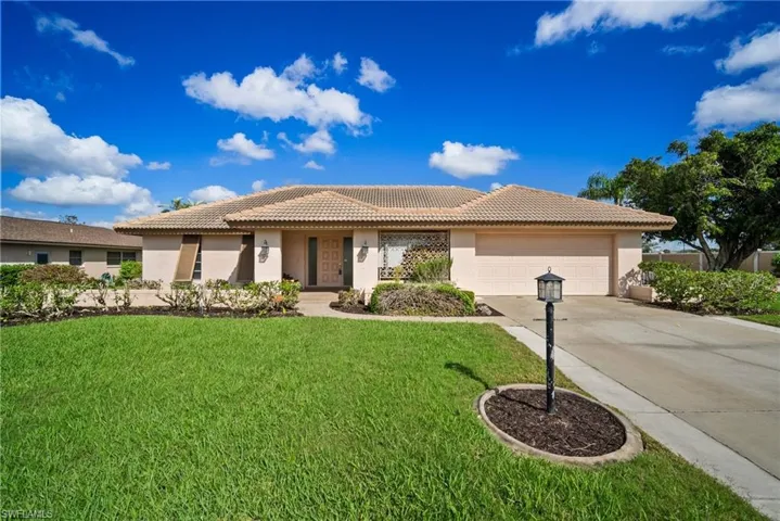 1593  Tredegar  DR, Fort Myers, FL 33919