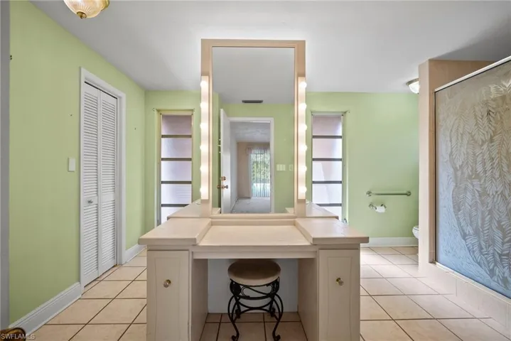 1593  Tredegar  DR, Fort Myers, FL 33919