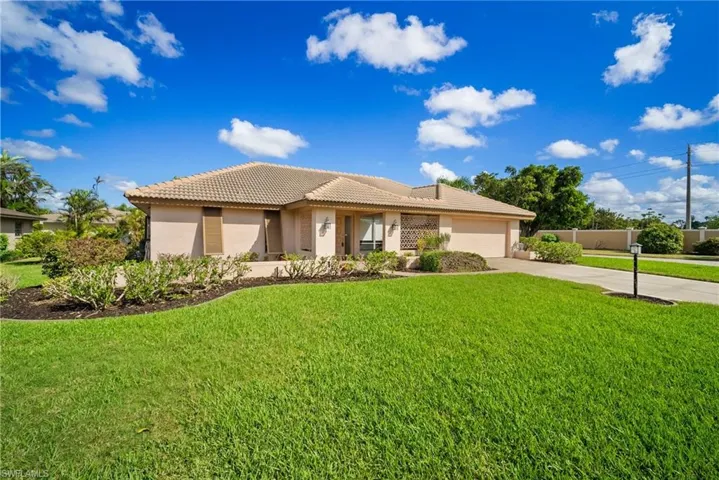 1593  Tredegar  DR, Fort Myers, FL 33919