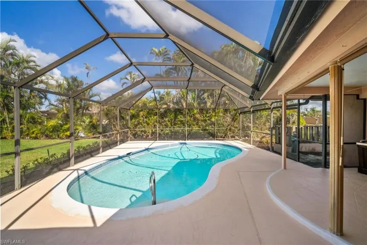 1593  Tredegar  DR, Fort Myers, FL 33919