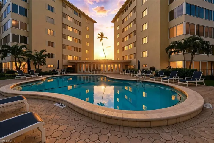 3420 Gulf Shore Blvd N 63, Naples, Florida 34103