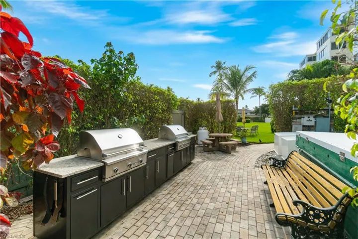 3420 Gulf Shore Blvd N 63, Naples, Florida 34103