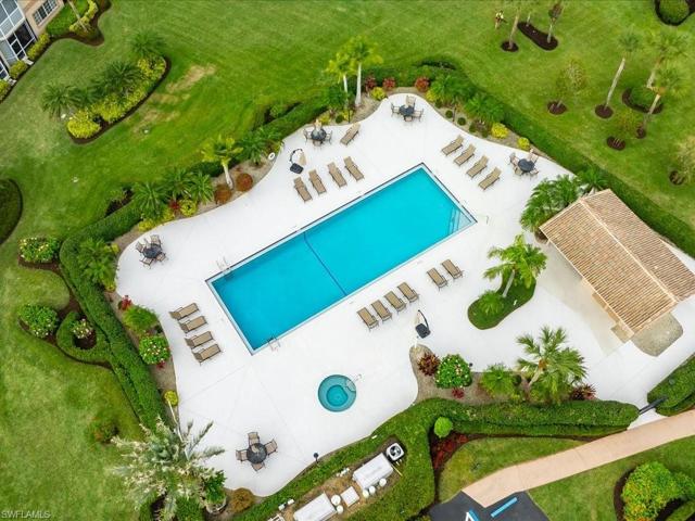 9113 Michael CIR # 702, NAPLES FL 34113