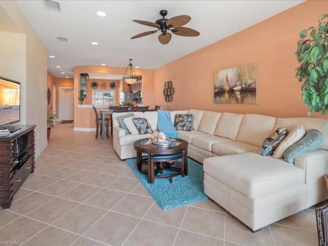 9113 Michael CIR # 702, NAPLES FL 34113