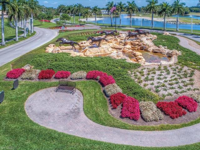 9113 Michael CIR # 702, NAPLES FL 34113
