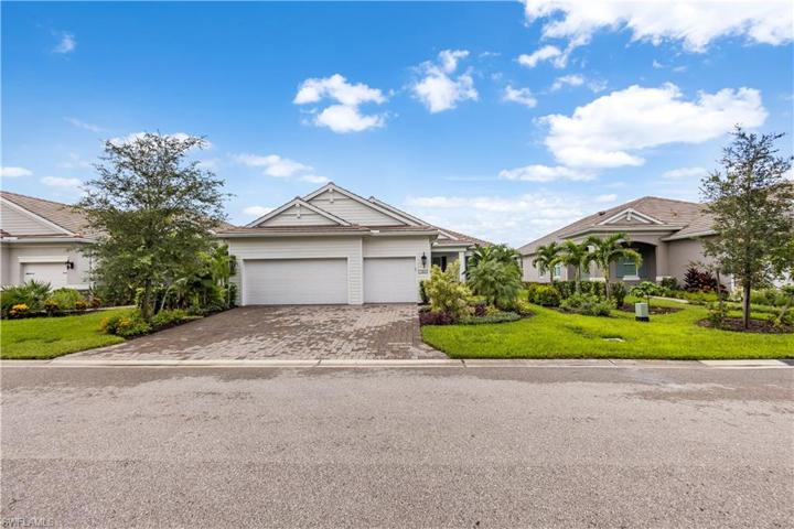 3 car garage