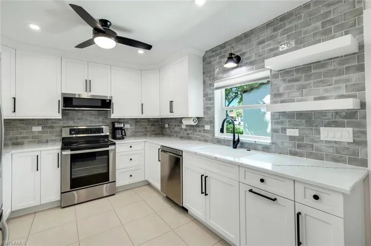 Totally Updated, Spacious and Beautifull...