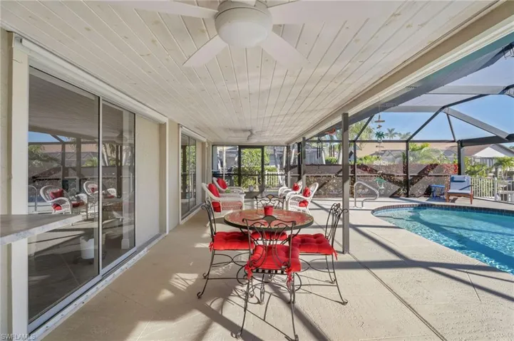 928 Sw 52nd St, Cape Coral, Florida 33914