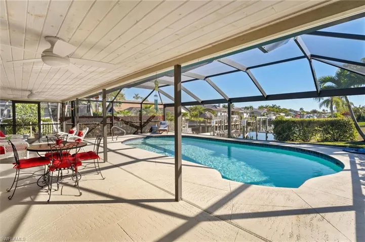 928 Sw 52nd St, Cape Coral, Florida 33914