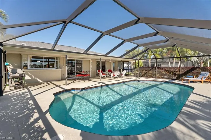 928 Sw 52nd St, Cape Coral, Florida 33914