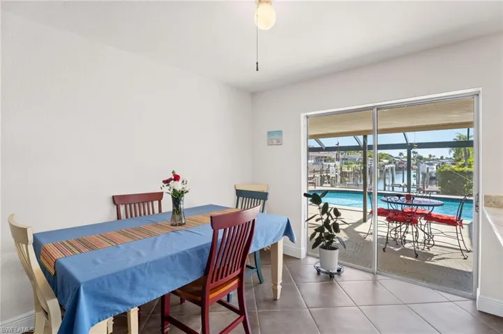 928 Sw 52nd St, Cape Coral, Florida 33914