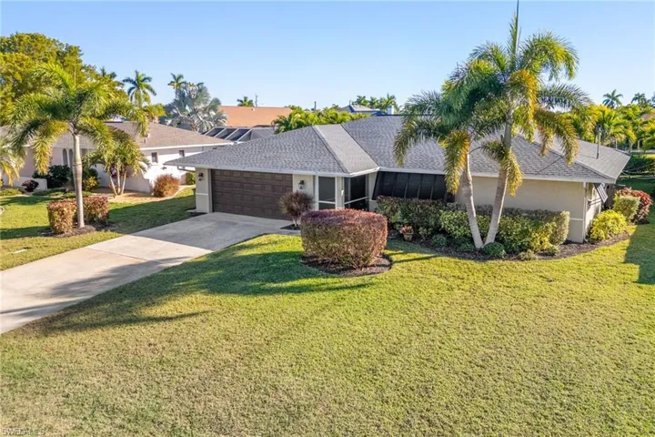 928 Sw 52nd St, Cape Coral, Florida 33914