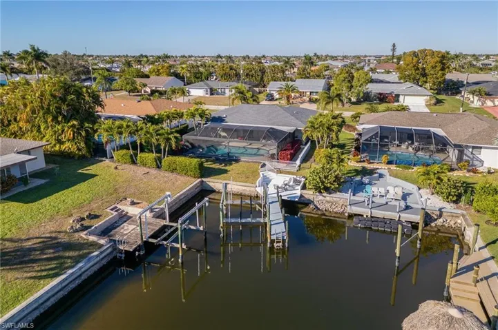 928 Sw 52nd St, Cape Coral, Florida 33914