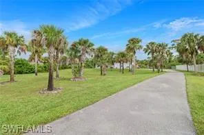 2720  24th Ave SE  , Naples, FL 34117