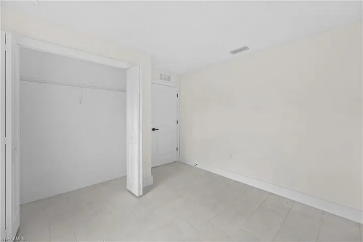 4402 Ne 4402 Ne 14th Pl, Fort Myers, Florida 33909