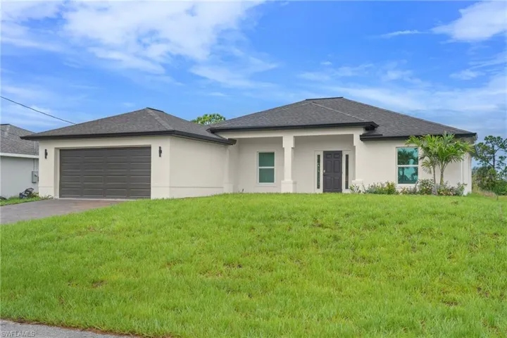 4402 Ne 4402 Ne 14th Pl, Fort Myers, Florida 33909
