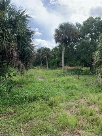 141  Cr-830A  , Felda, FL 33930