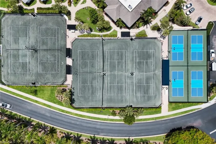 315  Dunes  BLVD, Naples, FL 34110