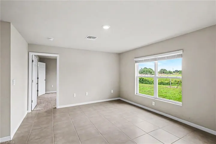9045 Maywood Cir, Labelle FL 33935
