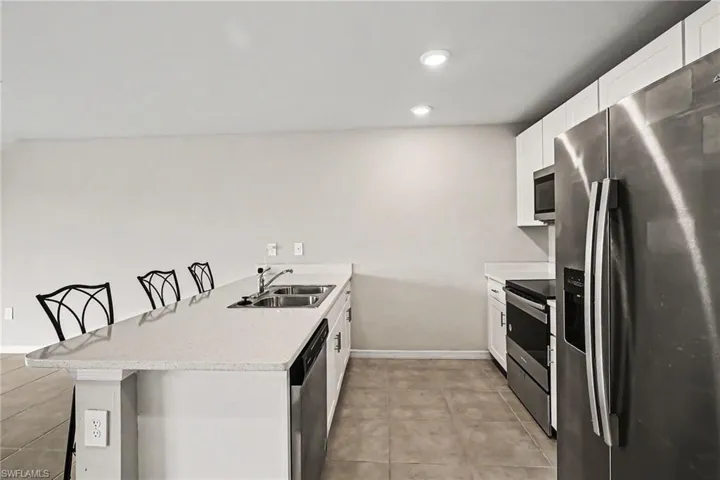 9045 Maywood Cir, Labelle FL 33935