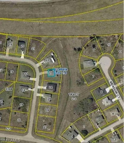 9045 Maywood Cir, LaBelle FL 33935