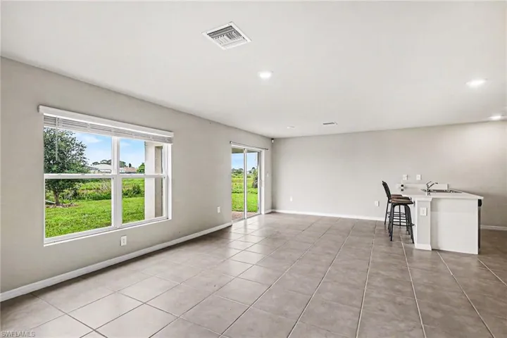 9045 Maywood Cir, Labelle FL 33935