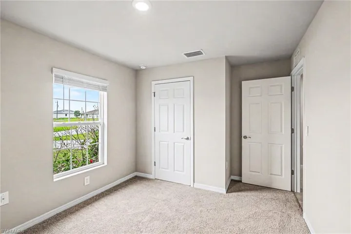 9045 Maywood Cir, Labelle FL 33935
