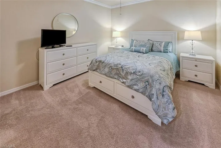 9528 Avellino Way 2515, Naples, Florida 34113