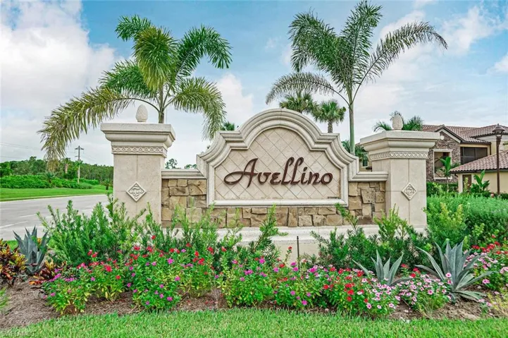 9528 Avellino Way 2515, Naples, Florida 34113