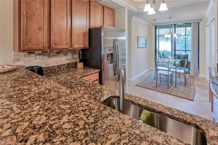 9528 Avellino Way 2515, Naples, Florida 34113