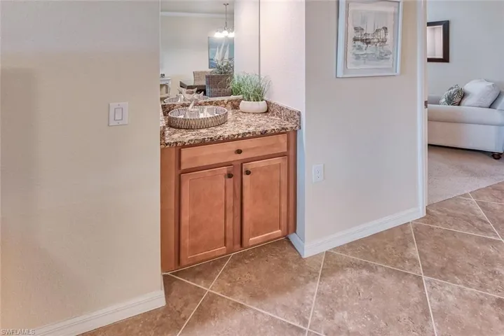 9528 Avellino Way 2515, Naples, Florida 34113