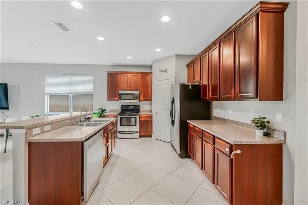 14155 Danpark LOOP, Fort Myers, FL 33912,225060902