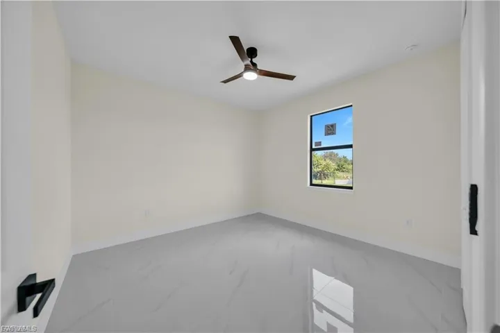 4016 9th St Sw, Lehigh Acres, Florida 33976