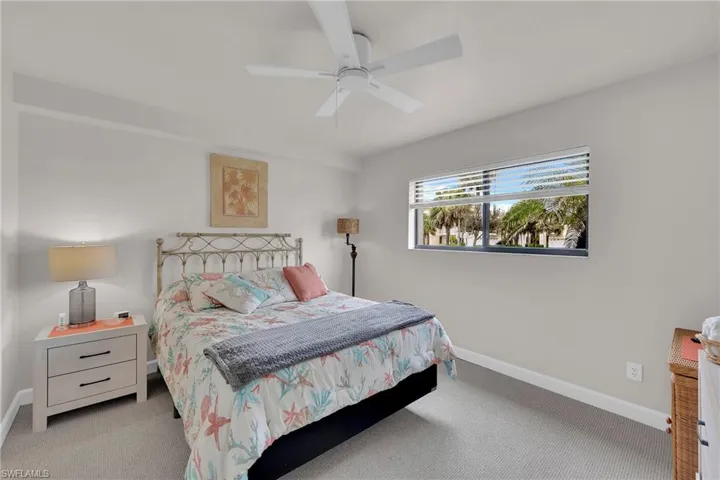 200  Lenell  RD, Fort Myers Beach, FL 33931