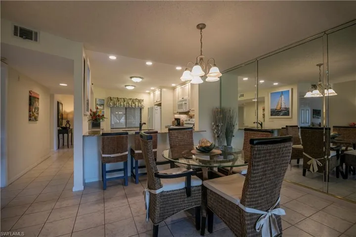 5741  Deauville  CIR, Naples, FL 34112