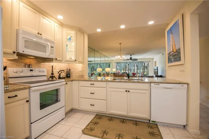 5741  Deauville  CIR, Naples, FL 34112
