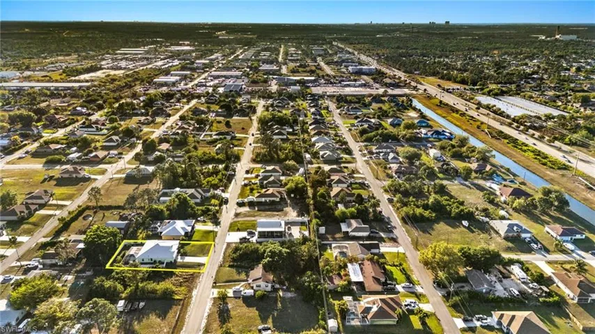 Aerial view with a residential view