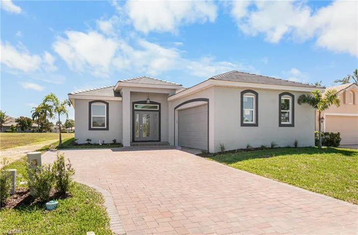 2016  Oxford Ridge  CIR, Lehigh Acres, FL 33973