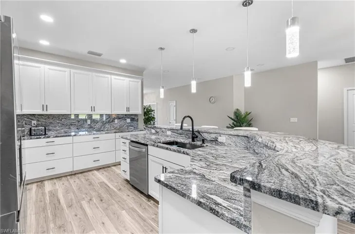 2016 Oxford Ridge Cir, Lehigh Acres, Florida 33973