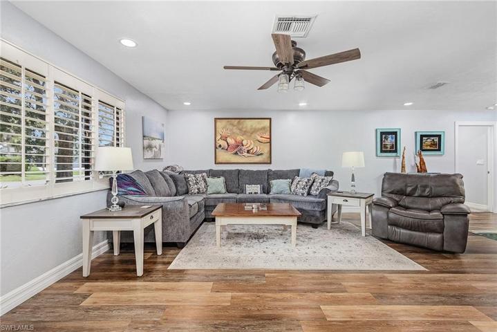 13529  Island  RD, Fort Myers, FL 33905