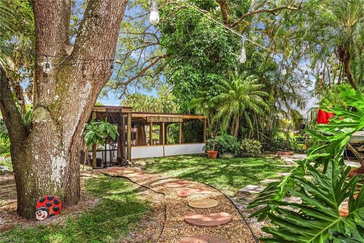 13529  Island  RD, Fort Myers, FL 33905